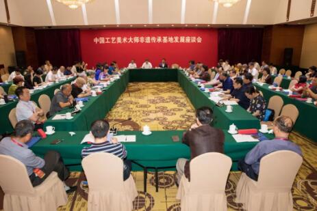 C:\Documents and Settings\Administrator\桌面\大師進(jìn)校園活動(dòng)19年\大師9.jpg